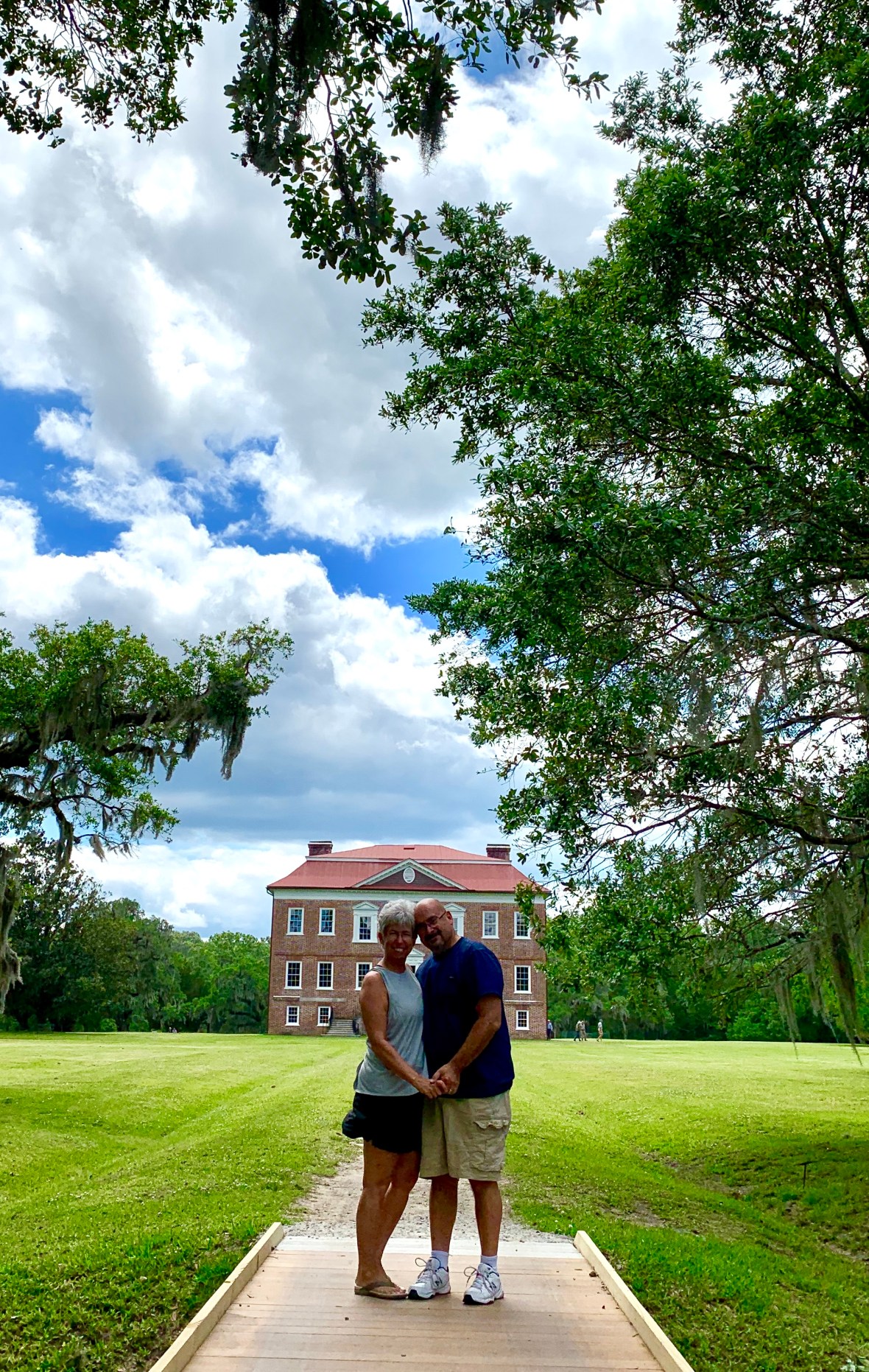 6255C302-1E43-4F9C-B553-2A37F0E14F0B