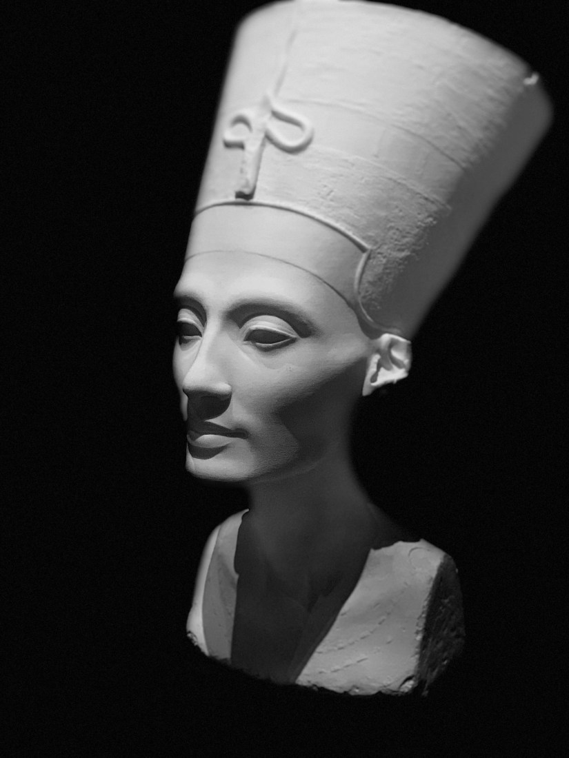 B04FED6D-8B2C-4CDD-BCDB-029F8036E63B