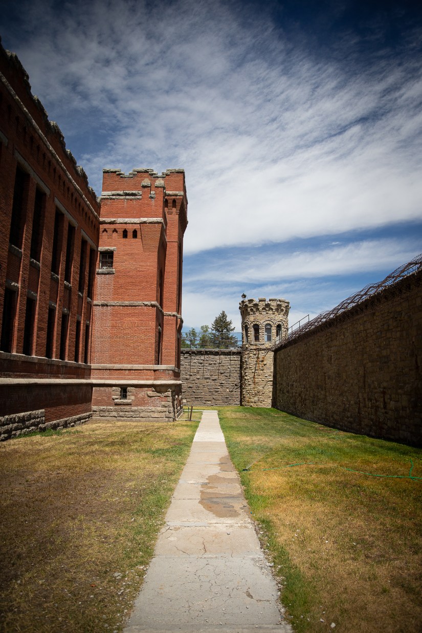 D009BAAE-0FD0-4657-BAEC-9BBE36A70046